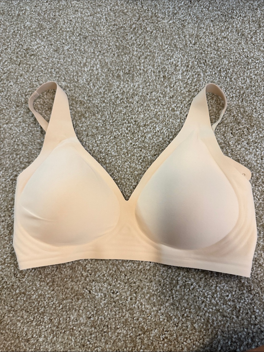 Seamless Nude T-Shirt Bra - Women Intimates & Sleepwear Vertvie NWT L